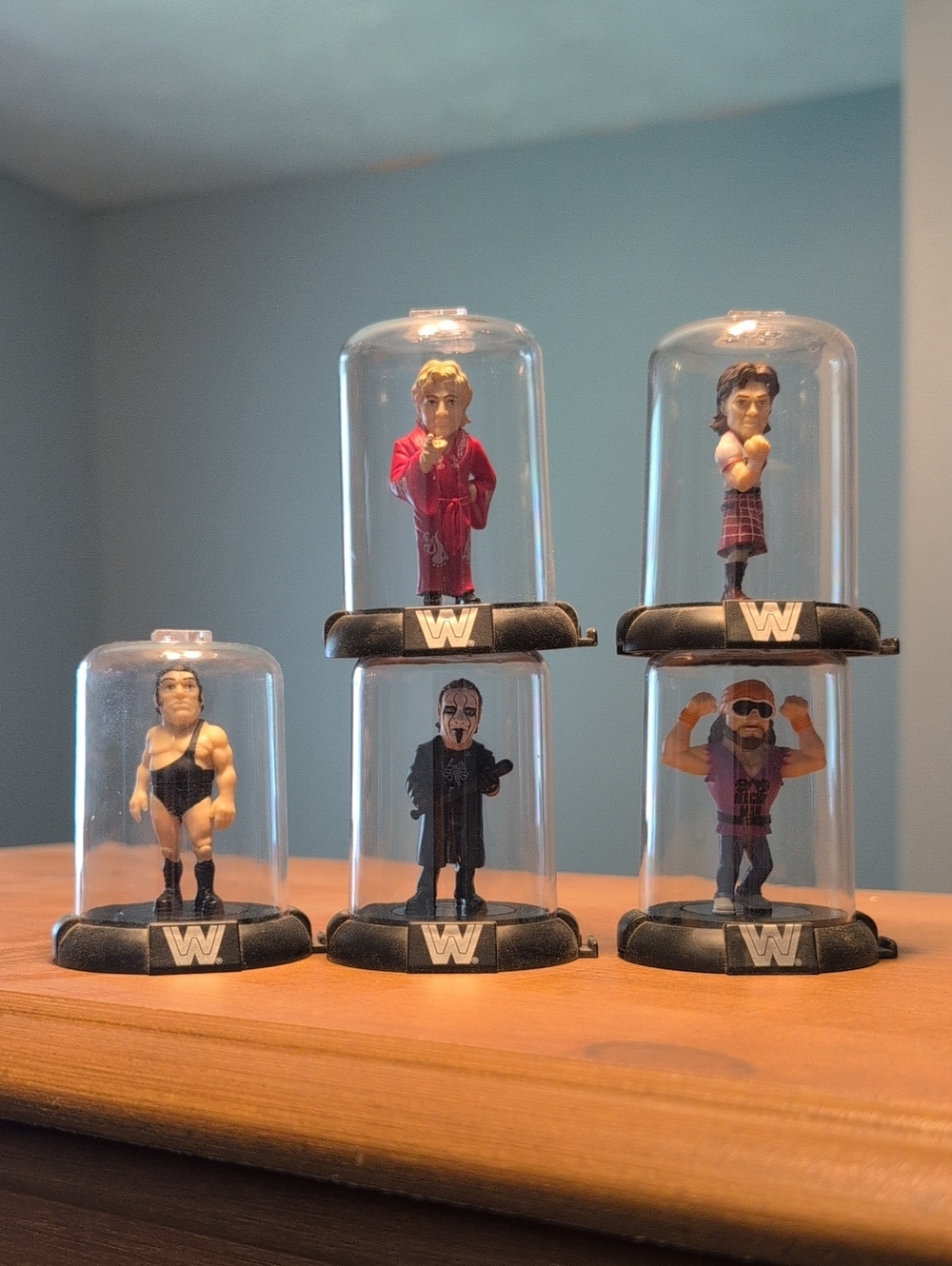 WWE Mini Figure Dome Set - Red, Black, Purple